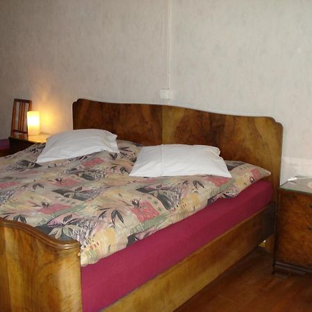 Les Tilleuls Hotell Gorgier Rum bild